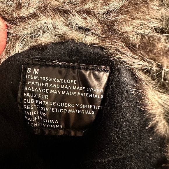 New Khombu Women's The Slope Winter Snow Boots, Size 8 - Picture 8 of 9